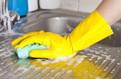 End-of-tenancy kitchen cleaning in Uxbridge